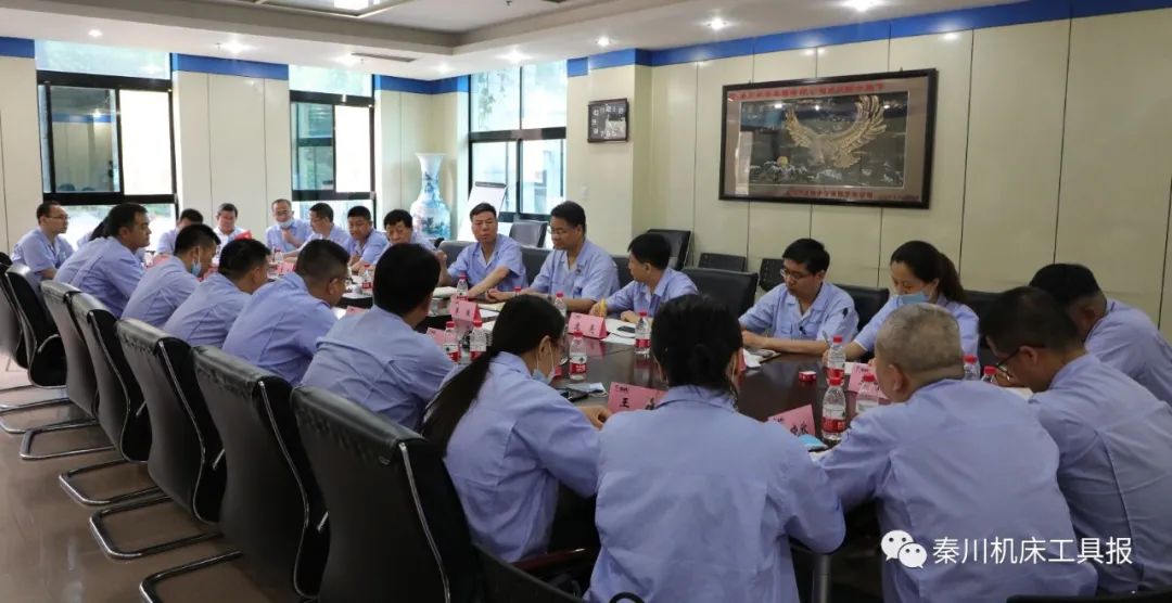 嚴鑒鉑：發(fā)揚“蒙古馬精神”，沖在前、拼在前、干在前！